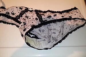 used panties from 20 year old niece