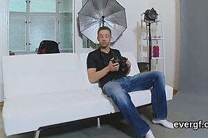 bankrupt guy lets mate nail ex-gf for cash