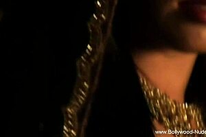 Asian brunette dances seductively nude in indian night