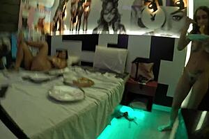 No Motel with Two Naughty Nudes After Scenes!