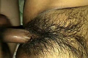 छुपकर देखना