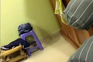 Gay Vietnamese boy sucks guys' dicks