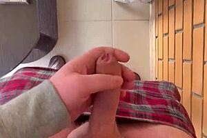 Russian Teen Masturbates To Close-Up Cumshot!