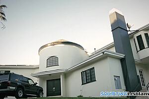 i watch small tits lesbian couple squirt during queening with toys and oral sex