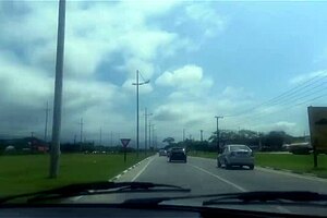 naked chick just chillin’ on the public beach, wow
