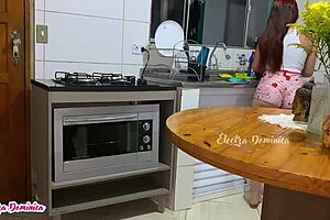 Latina maid with big ass gets me horny every time I clean house