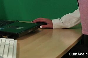 Sex kitten receives facial cumshot and swallows cream