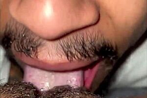 eating good pussy in las vegas c-creator