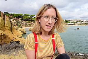 i'm so turned on by amelia in glasses getting off with dildo