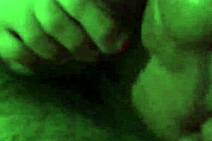 girlfriend gives footjob with cumshot