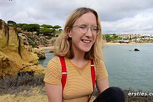 i'm so turned on by amelia in glasses getting off with dildo