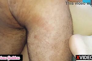 Curious goddess gives big ass to Indian neighbor 😏