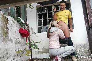 Outdoor banging with Gina Gerson, wow!