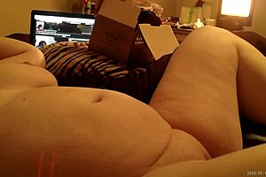 i massaged my wife's black ass and pussy