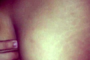 Gostosa gets wild in public outdoor fucking