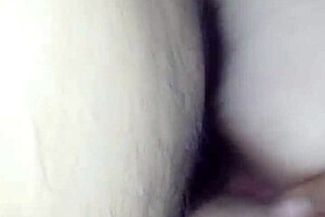 Chilena Culito Blanco Shows Off Her Tight Vagina!