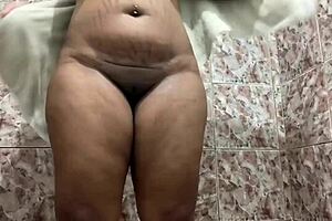 Ebony BBW Shows Big Boobs and Pussy in Shower