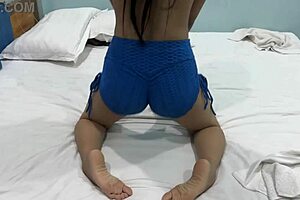 Gym mom exercises in the usa