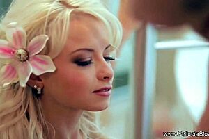 Blonde fellucia new sucking style with brunette oral and facial