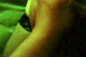 Amateur blowjob leads to hot cumshot