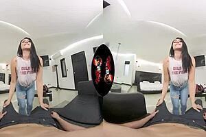 Vrlatina.com - Sexy Ass, Cute Face Babe In 5K VR