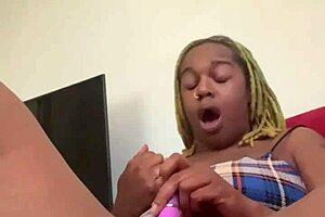 Milf almost caught masturbating her shaved pussy