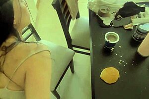 Pretty Latina Gets Fucked On Argentine Path