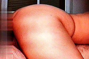 Wife enjoys oral 69 with explosive orgasm at home