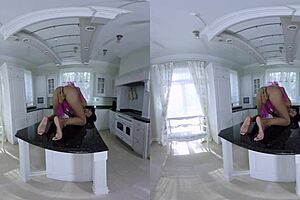 Enjoy a sexy Ebony beauty with locked eyes and experience virtual reality