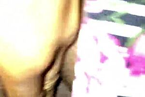 ebony babe getting pounded by huge black cock in amateur scene 😏