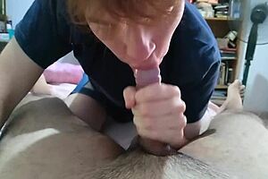 Homemade blowjob from a hot redhead twink, wanna see this teen 18+ suck?