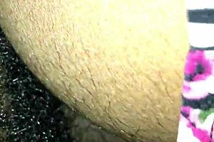 ebony babe getting pounded by huge black cock in amateur scene 😏