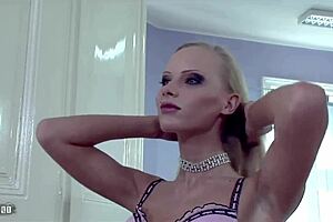 yo, double penetration and deep anal for this skinny blonde bitch! 😏