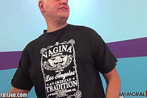 Lucky dude gets babe on dick and face in threesome