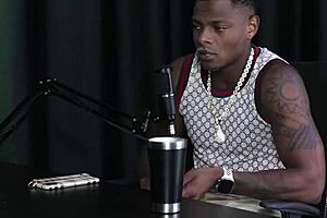 Se Nao Estiver Cansado Consegue Fazer Umas Quatros Cenas No Dia E Quando Namorou Com Uma Mulher Do Ramo Foi So Estresse - Will Mastro Sheer Red