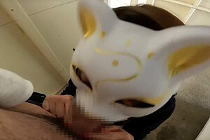 perverted japanese housewife blowing and creampied in garage