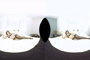 Holly Banks Gives Intense Blowjob And Handjob To German Guy