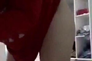 amateur girl masturbating alone in her room, fingers deep inside