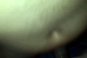 loira novinha de quatro dando gostoso no cu