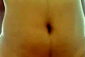 my friend grinding her ass on my cock