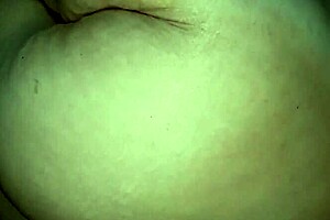 The blonde missed cumming by fucking the ass and moans deliciously with the fist