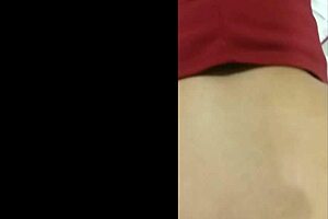 Massage Turns into Yoni Fuck with Vietnamese Group