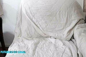 vivi guedez calling the delivery guy for a special ration drop