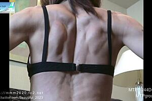 Wow, This Muscular Japanese Girl Is So Cute In Fetish Action!