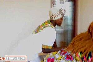 haarige asiatische milf mit kleinen titten fickt und kriegt japan creampie