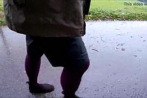 strumpfhose outdoor adventure, what do you see?