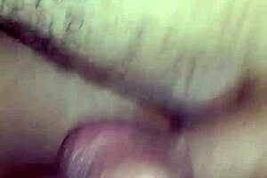 Prostitute gives her pussy to the eater in detailed scene.