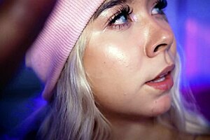 Pretty Face Girl Performing Close-Up Action