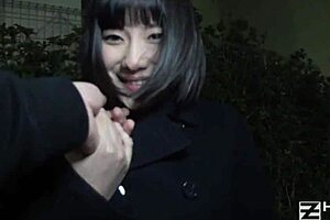 Christmas with my kawaii girlfriend, POV sex and creampie. Want to join?