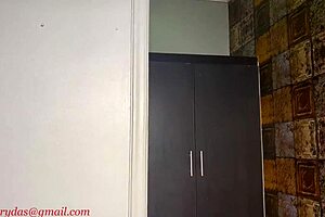 fucking this sexy stripper is the best sex i ever had in my whole life please whats her name